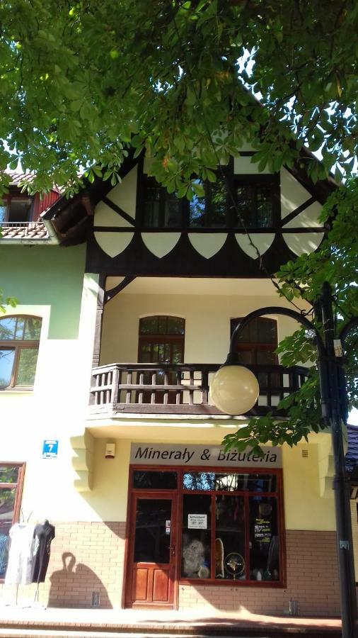 Bialy Apartament Polanica-Zdroj Luaran gambar